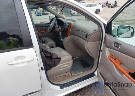 2006 Toyota Sienna Xle Limited z USA, uszkodzony, nr VIN 5TDZA22CX6S416795